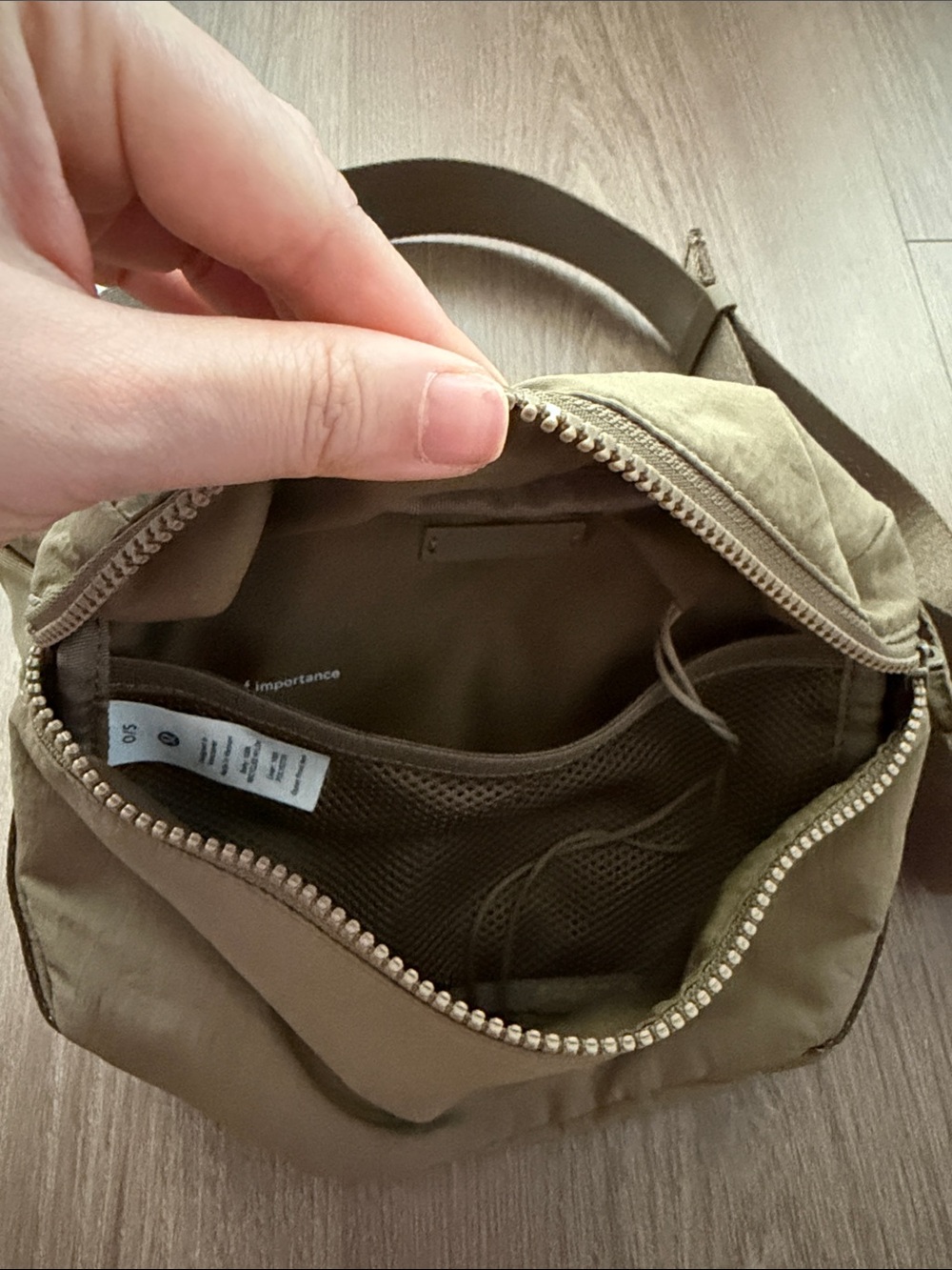 lululemon athletica Khaki Belt Bag - Picture 2 of 5